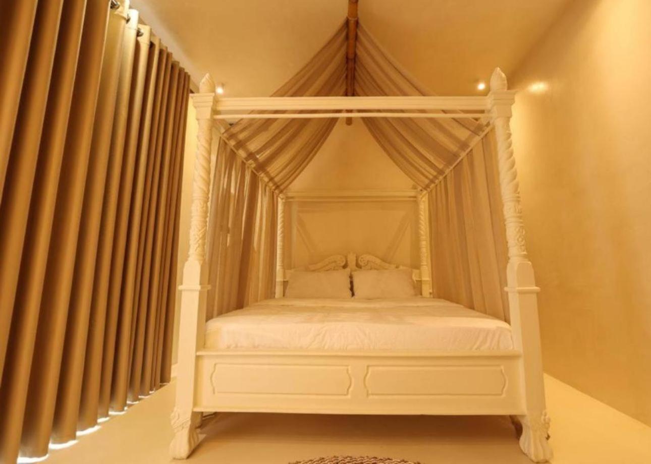 Foga Hebrus Hotel คซามิล ภายนอก รูปภาพ